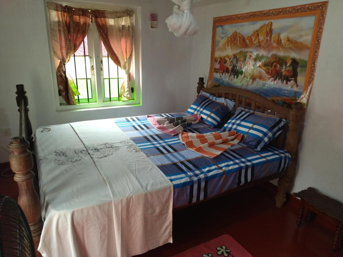 Апартаменты Lal House Хиккадува Экстерьер фото